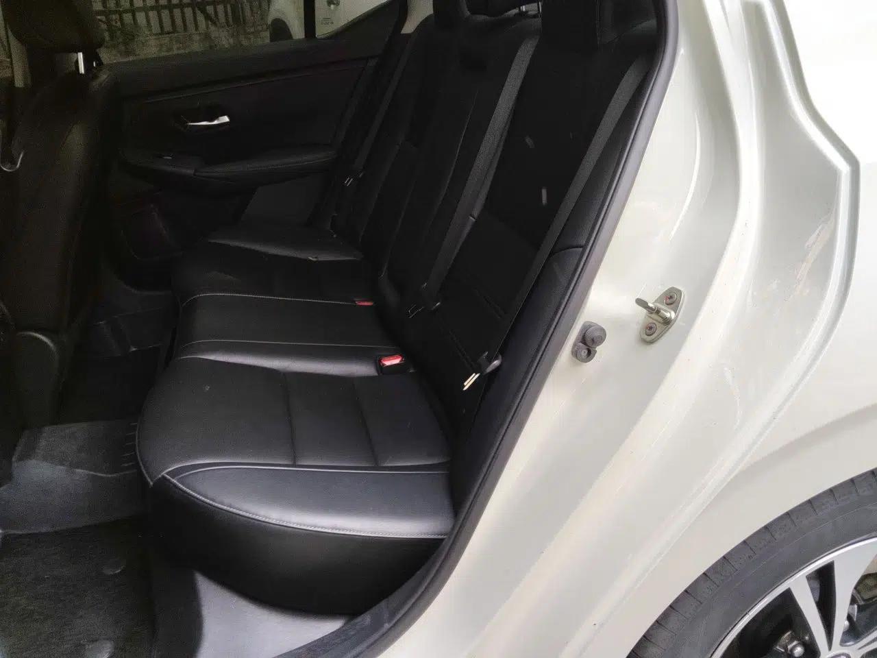 Nissan Sylphy 2021 1.6L XL CVT Enjoyment Edition — миниатюра 17