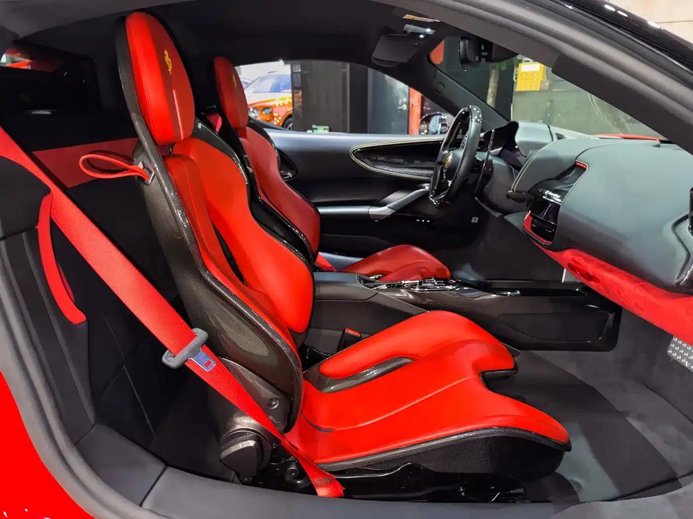 SF90 2020 3.9T V8 Stradale — миниатюра 28