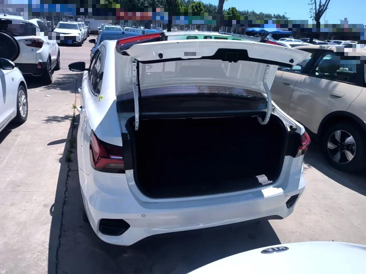 Roewe i5 2021 Revised Version 1.5L CVT Diamond Edition — миниатюра 22