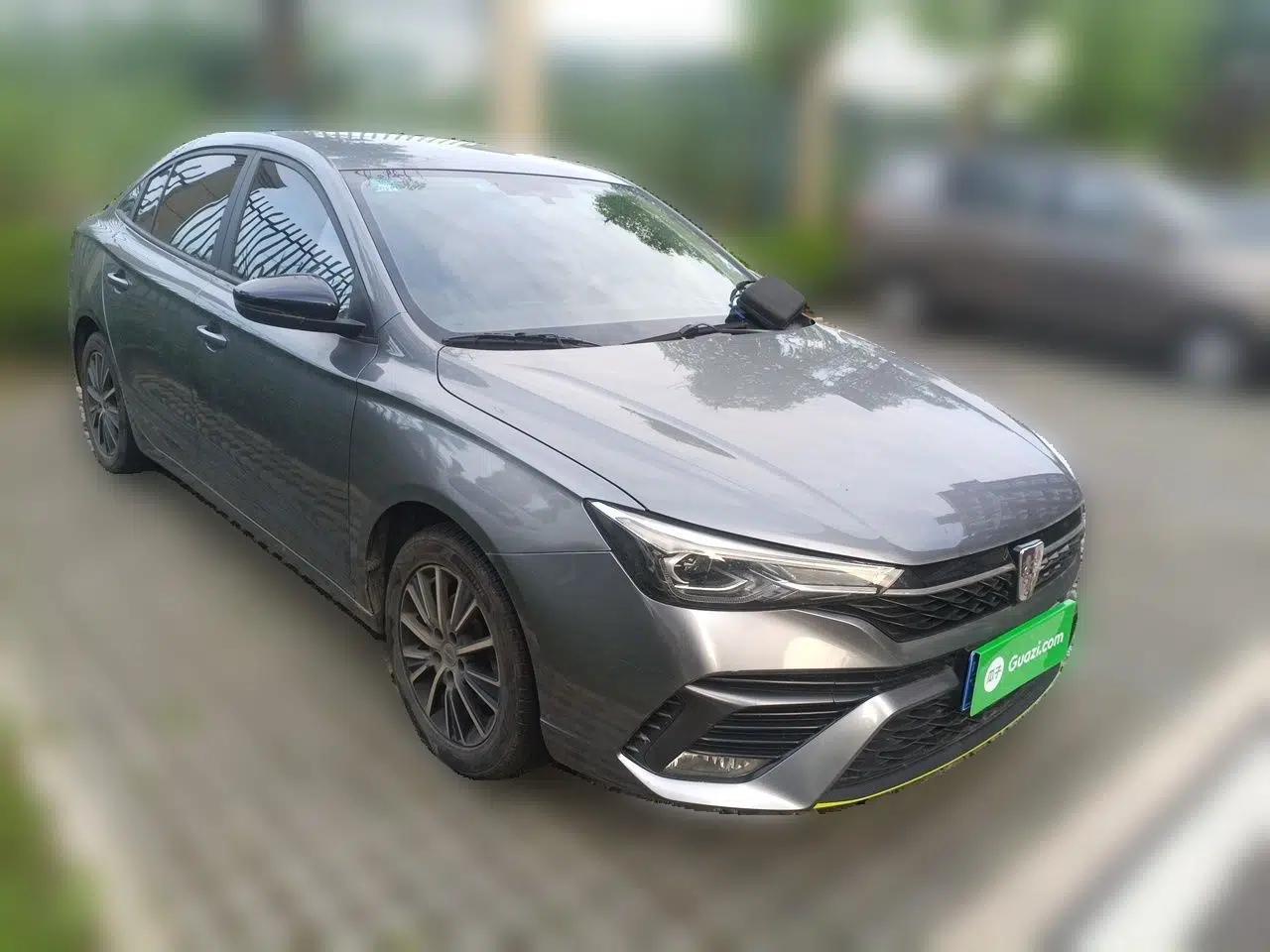 Roewe i5 2021 1.5L Manual Platinum Edition — миниатюра 3