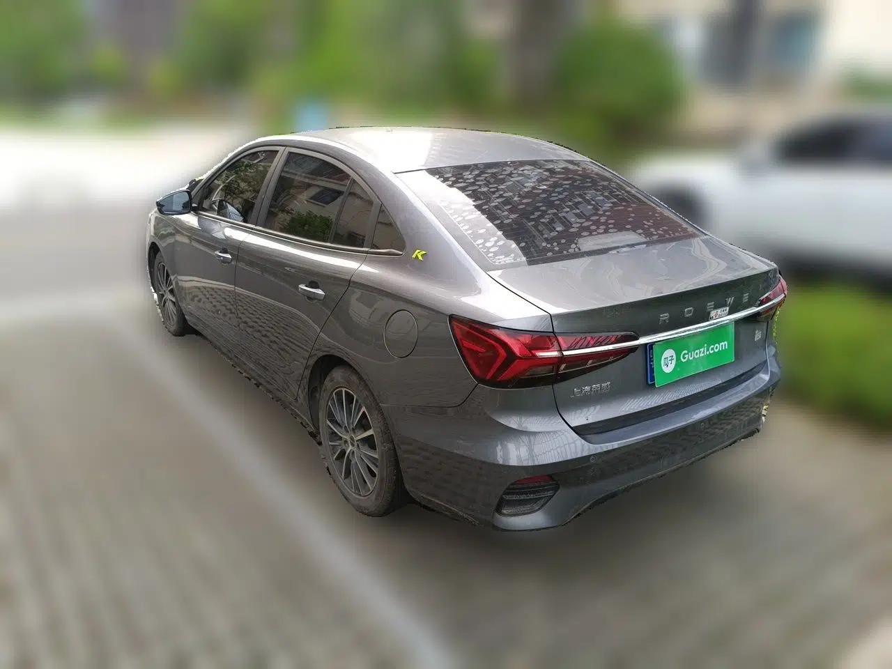 Roewe i5 2021 1.5L Manual Platinum Edition — миниатюра 4