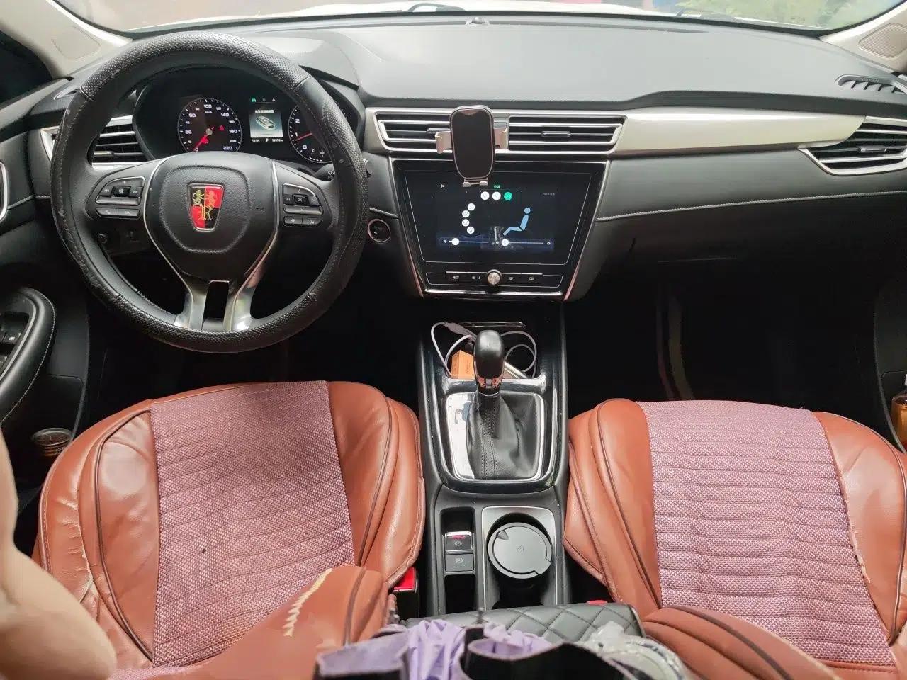 Roewe i5 2020 1.5L Automatic 4G Connected Linghao Edition — миниатюра 9