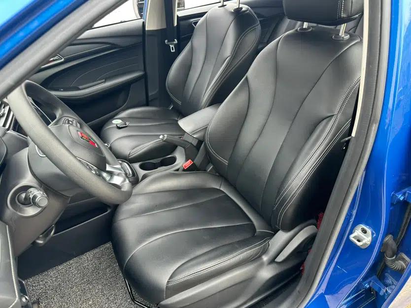 Roewe i5 2019 1.5L Manual 4G Connected Langyue Edition — миниатюра 19