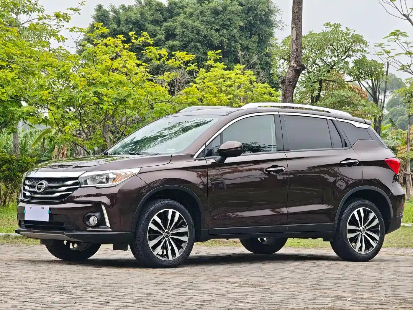Trumpchi GS4 2016 235T G-DCT Luxury Edition — миниатюра 1
