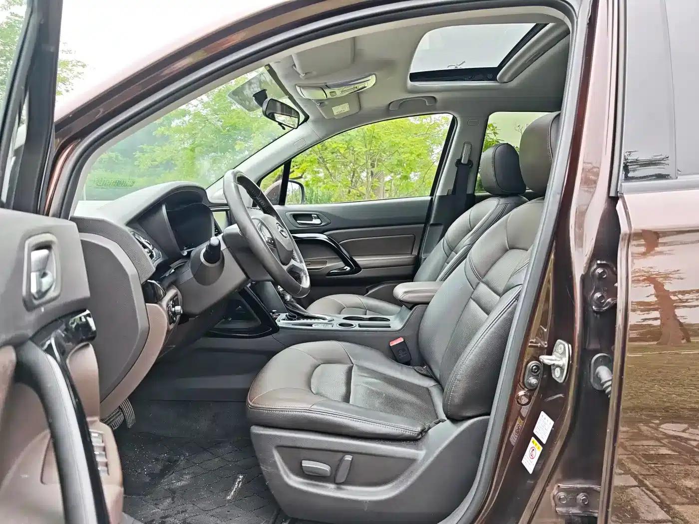 Trumpchi GS4 2016 235T G-DCT Luxury Edition — миниатюра 4