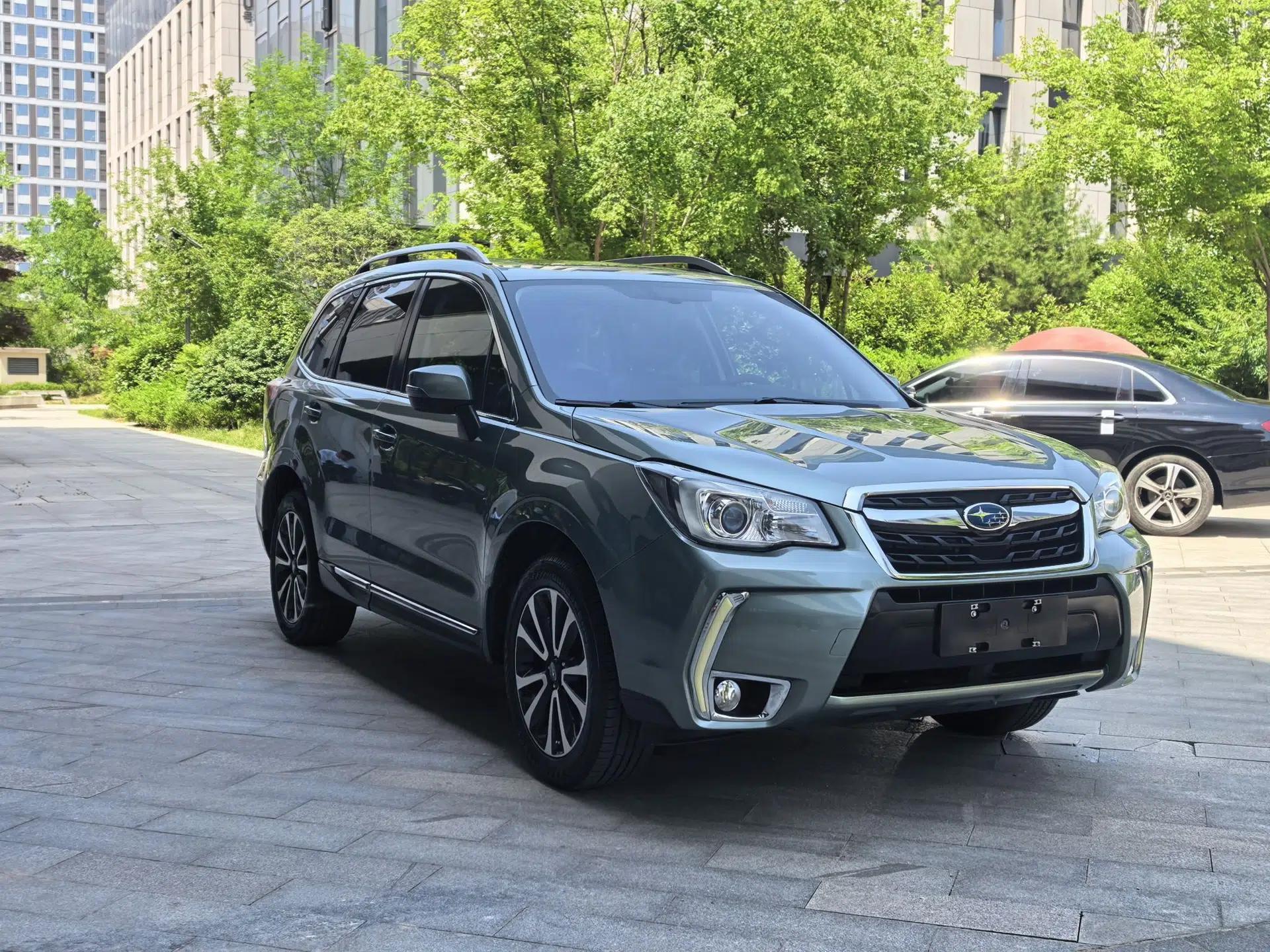 Subaru Forester 2016 2.0i Fashion Navigation Edition — миниатюра 3
