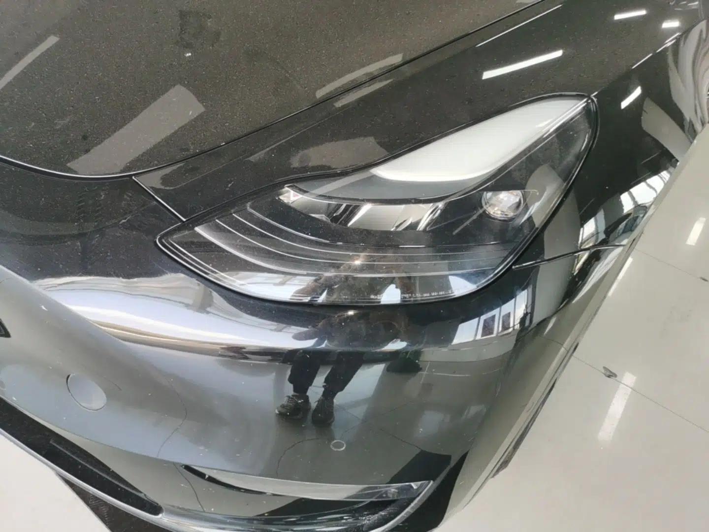 Tesla Model Y 2021 Standard Range Rear-Wheel Drive Version — миниатюра 8
