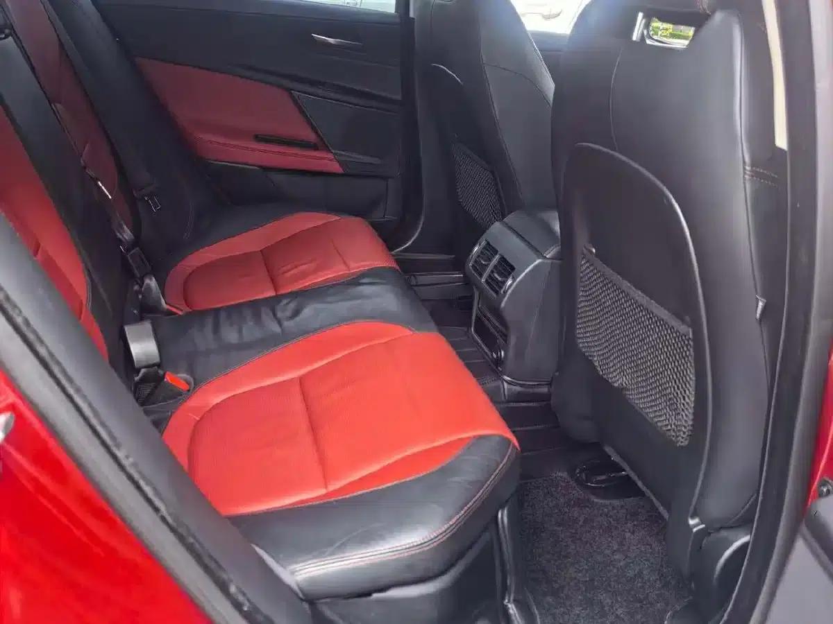 Jaguar XE 2015 2.0T 200PS R-Sport — миниатюра 5