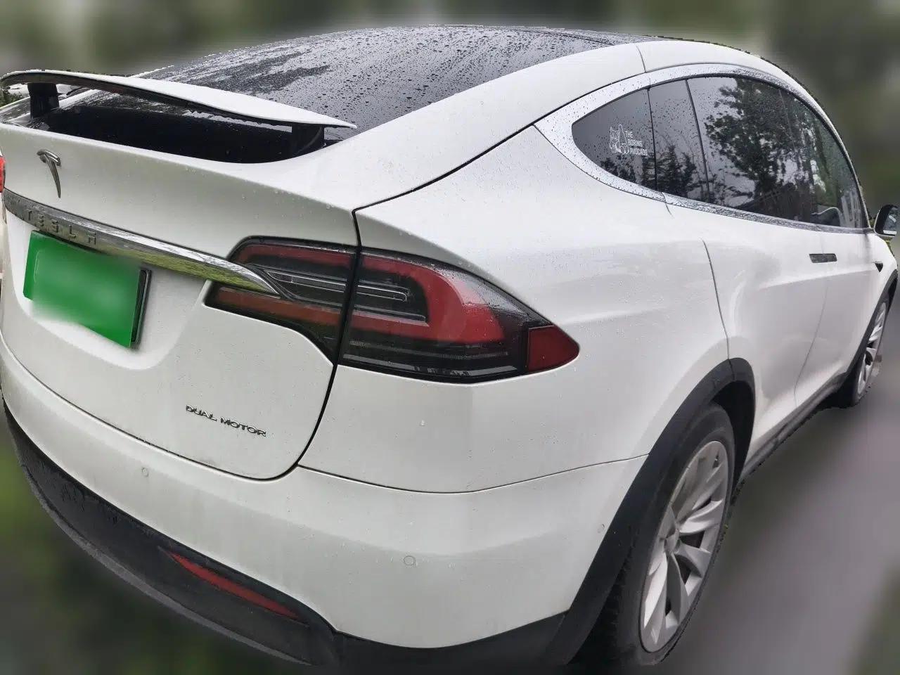 Tesla Model X 2019 Long-Range Version — миниатюра 6