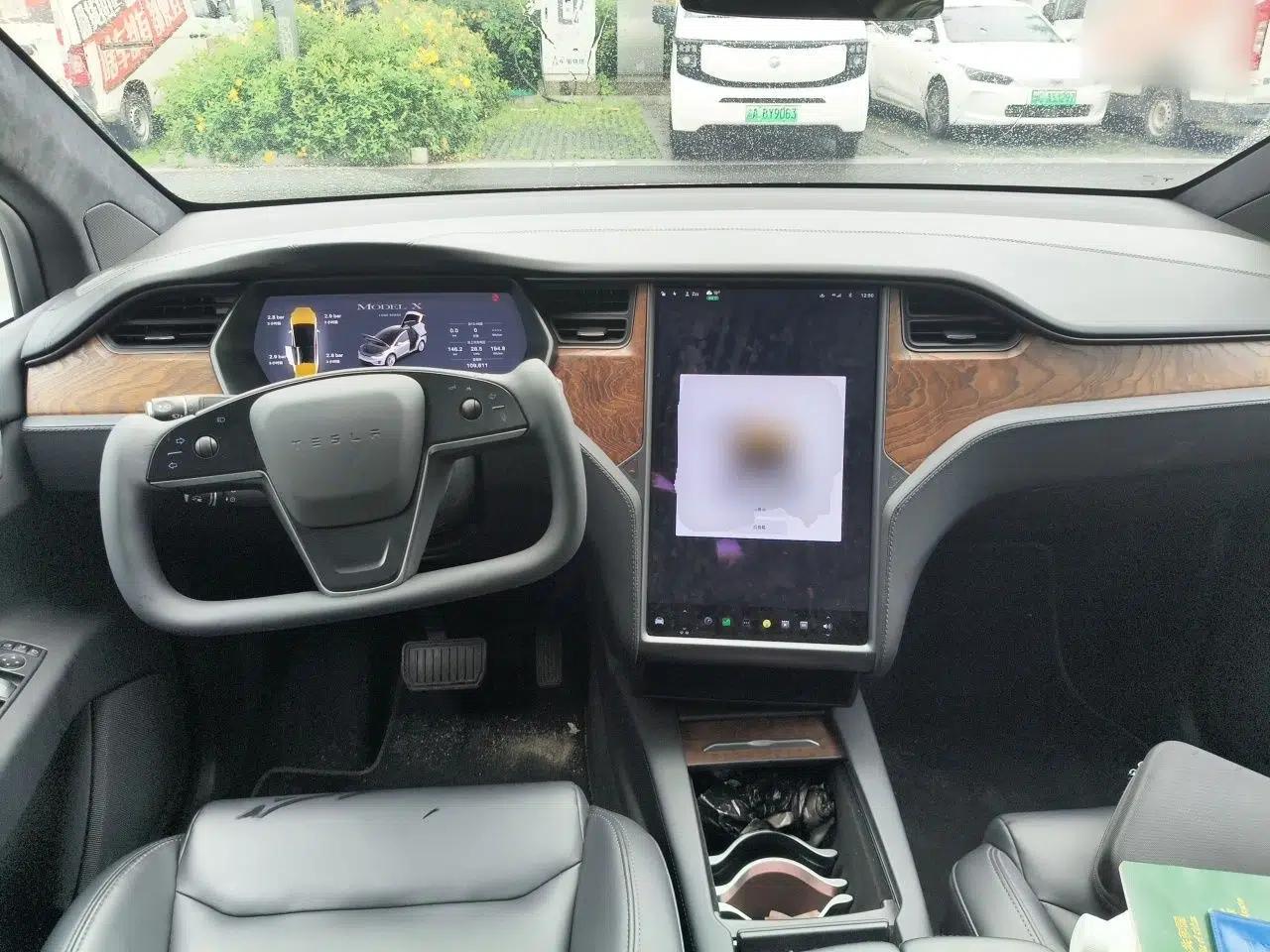 Tesla Model X 2019 Long-Range Version — миниатюра 9