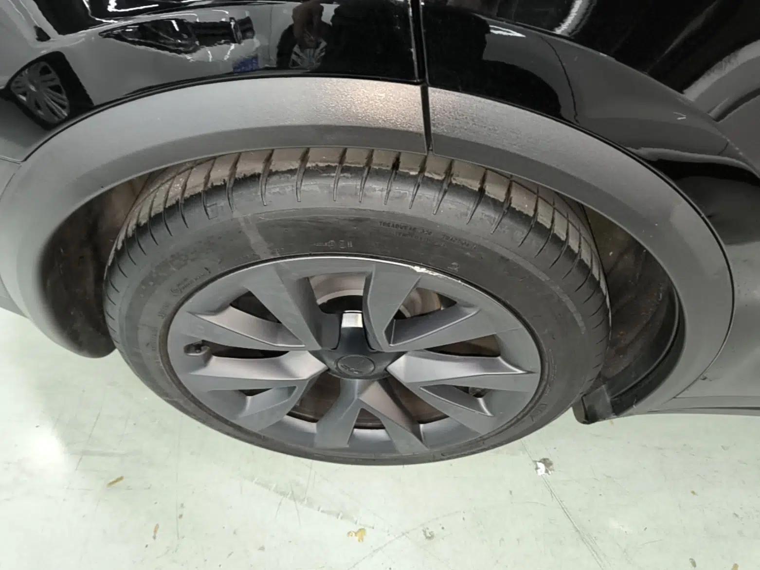Tesla Model X 2023 Dual-Motor All-Wheel-Drive Version — миниатюра 11