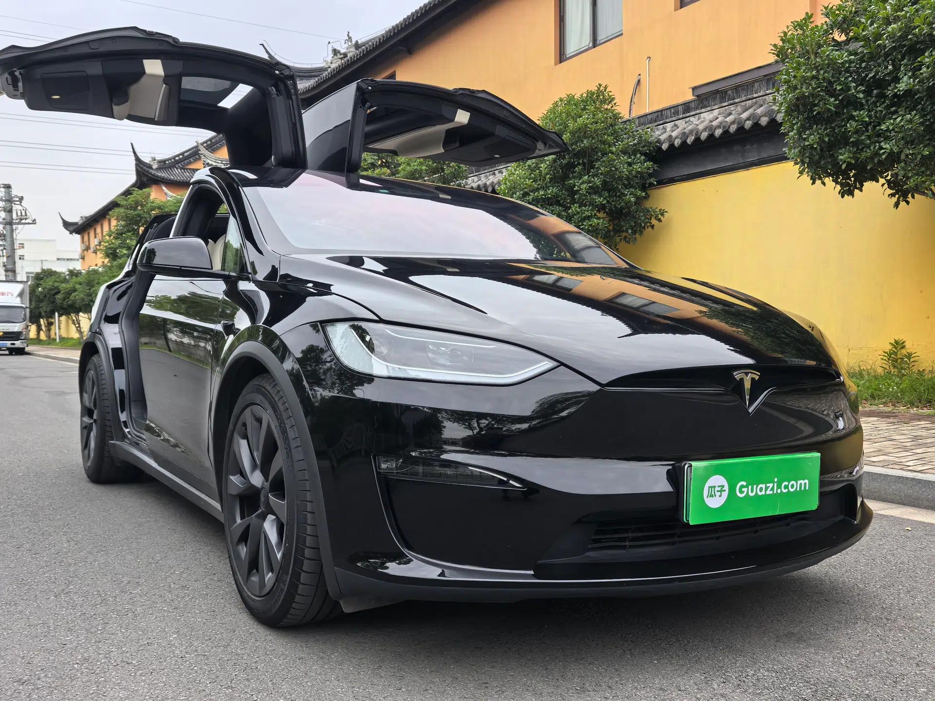 Tesla Model X 2023 Dual-Motor All-Wheel-Drive Version — миниатюра 14