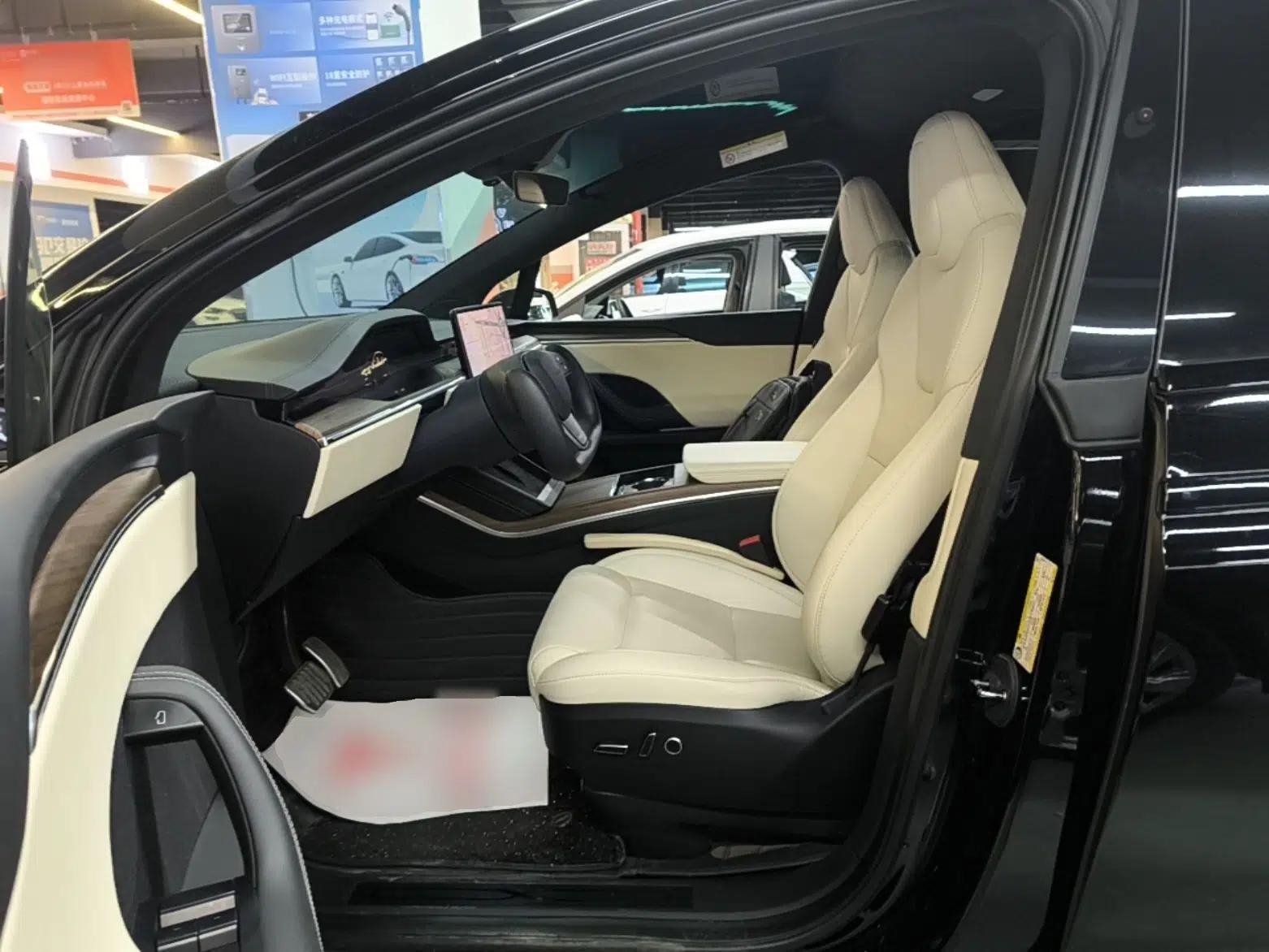 Tesla Model X 2023 Dual-Motor All-Wheel-Drive Version — миниатюра 25