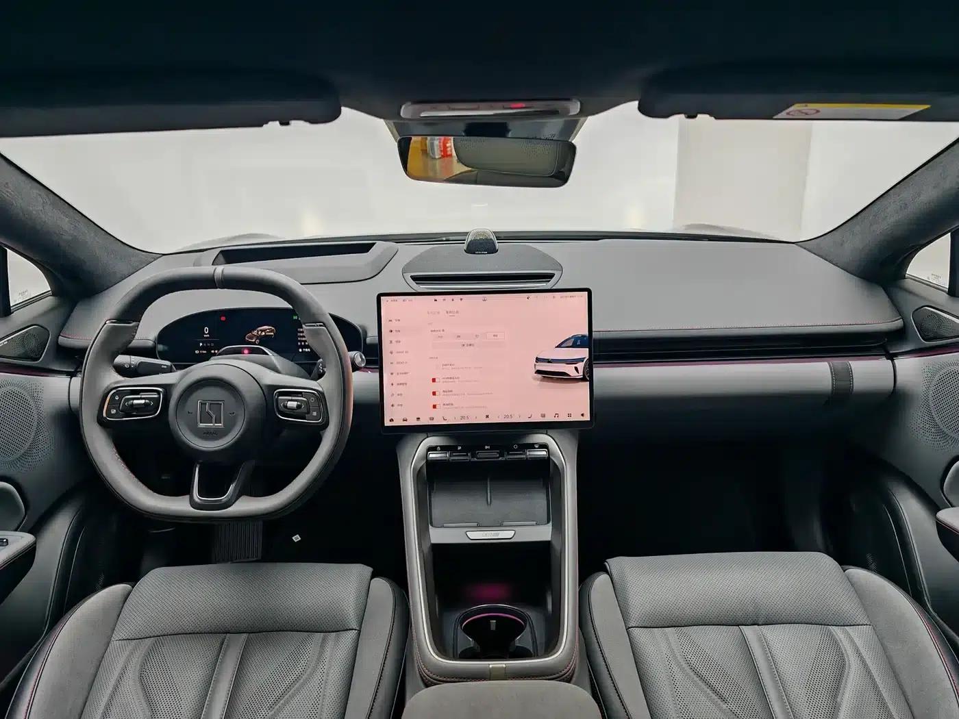 Extreme Krypton 007GT 2025 All-Wheel Drive Intelligent Driving Edition 75kWh — миниатюра 15