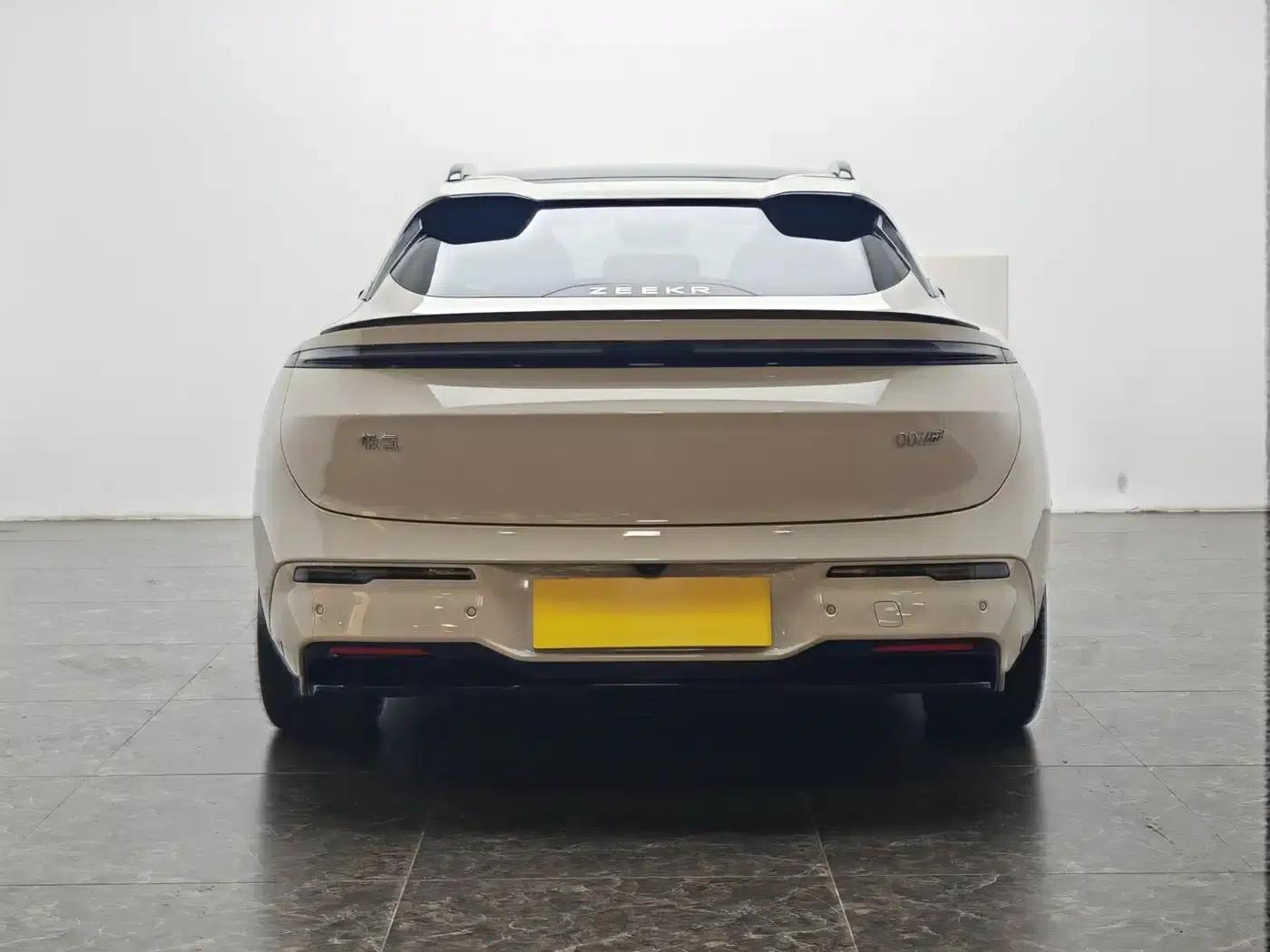Jike 007GT 2025 Long Range Rear-Wheel Drive Intelligent Driving Edition 100kWh — миниатюра 6
