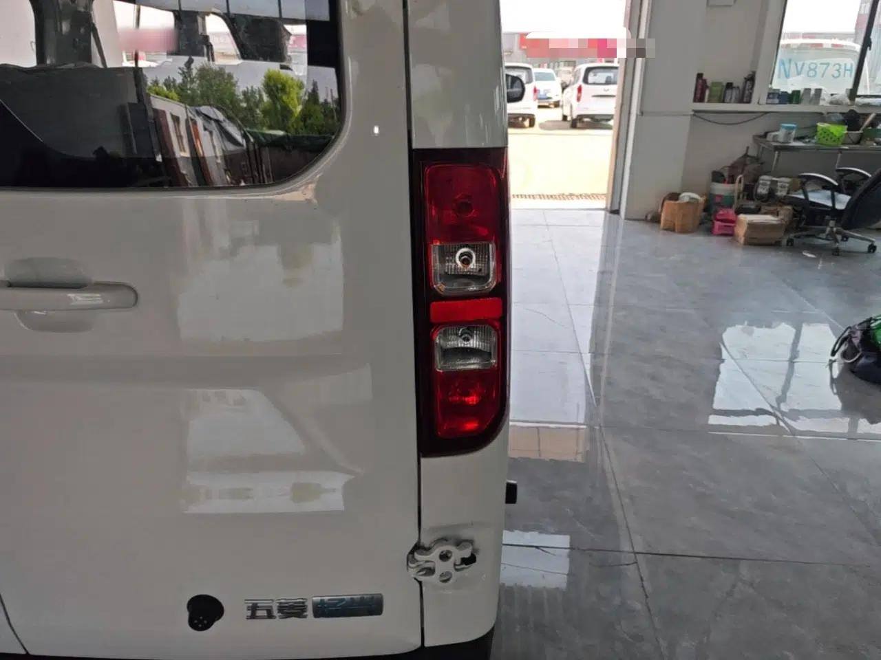 Wuling Yangguang 2026 Model, 440km Bus Comfort Edition, 6 Seats — миниатюра 9