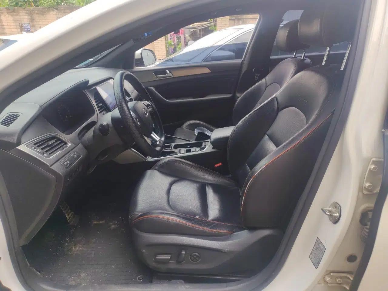 Hyundai Sonata 2015 1.6T GLX Advanced Model — миниатюра 15