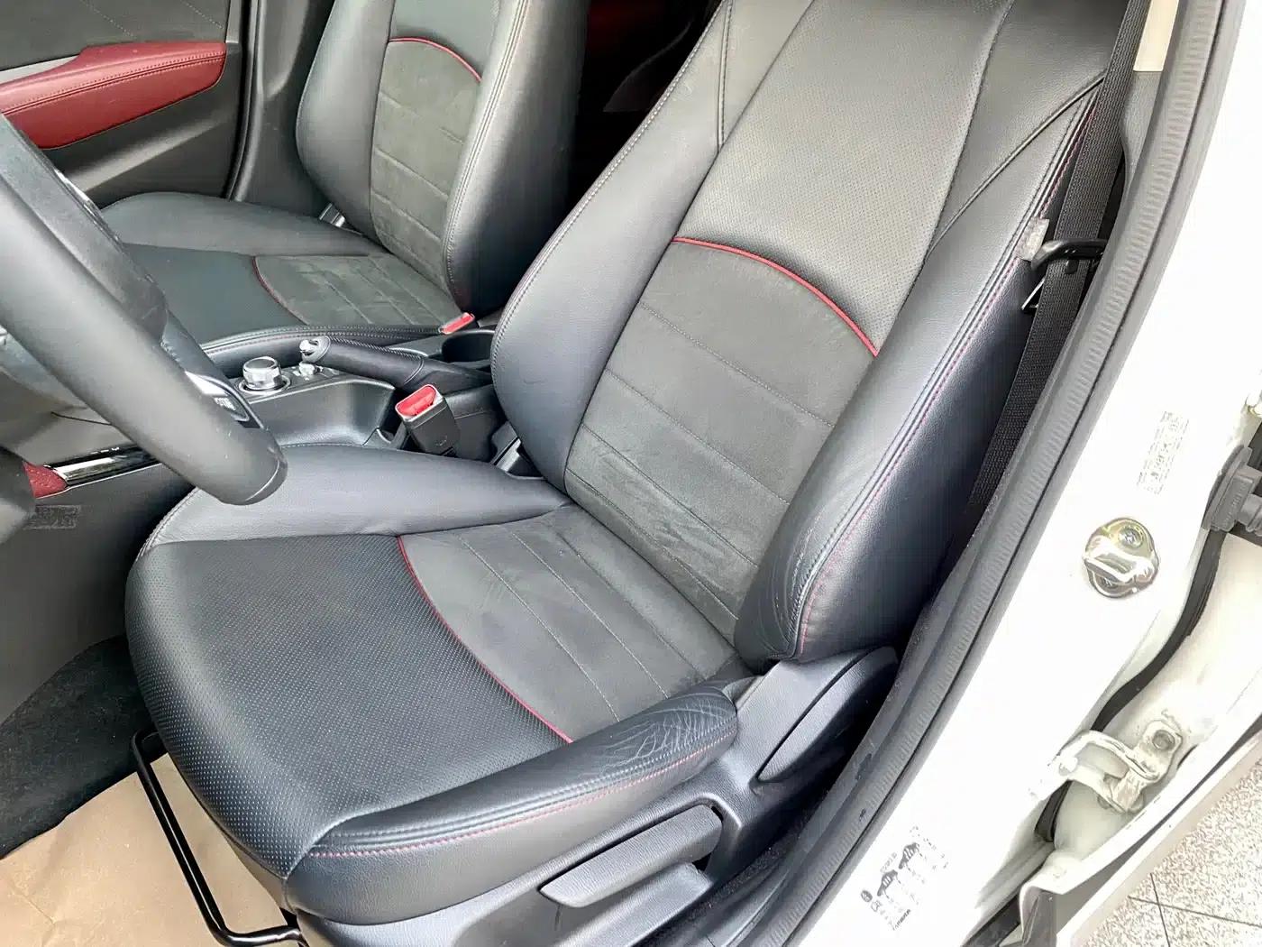 Mazda CX-3 2018 2.0L Automatic Premium — миниатюра 13