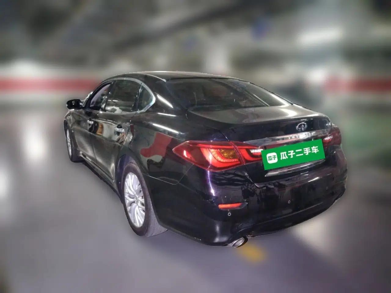 Infiniti Q70 2017 Q70L 2.5L Enjoyment Edition — миниатюра 4