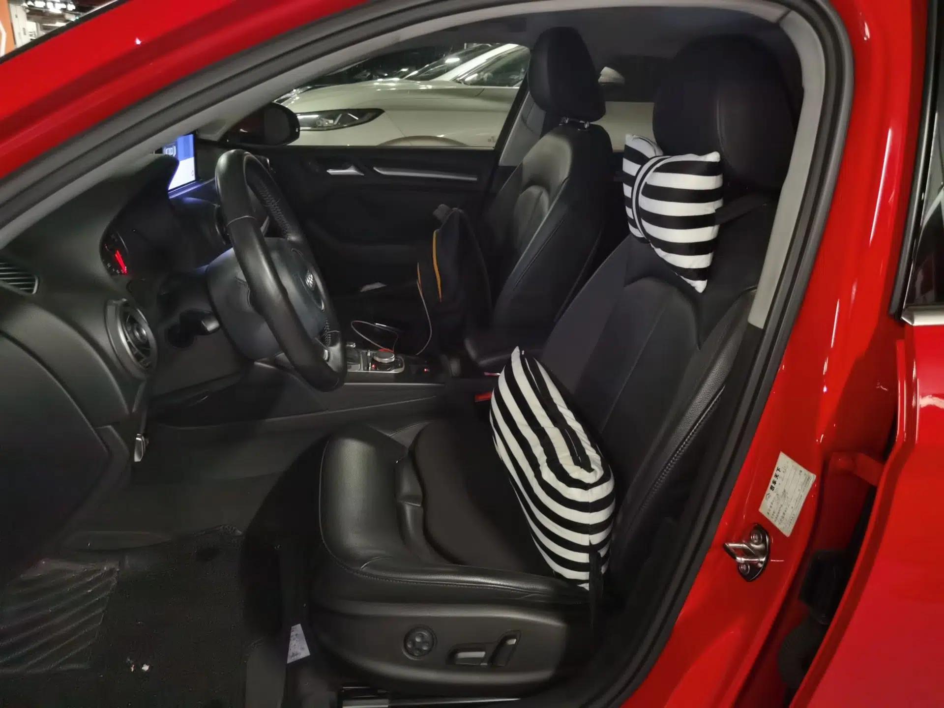 Audi A3 2014 Limousine 35 TFSI Automatic Comfort Model — миниатюра 15
