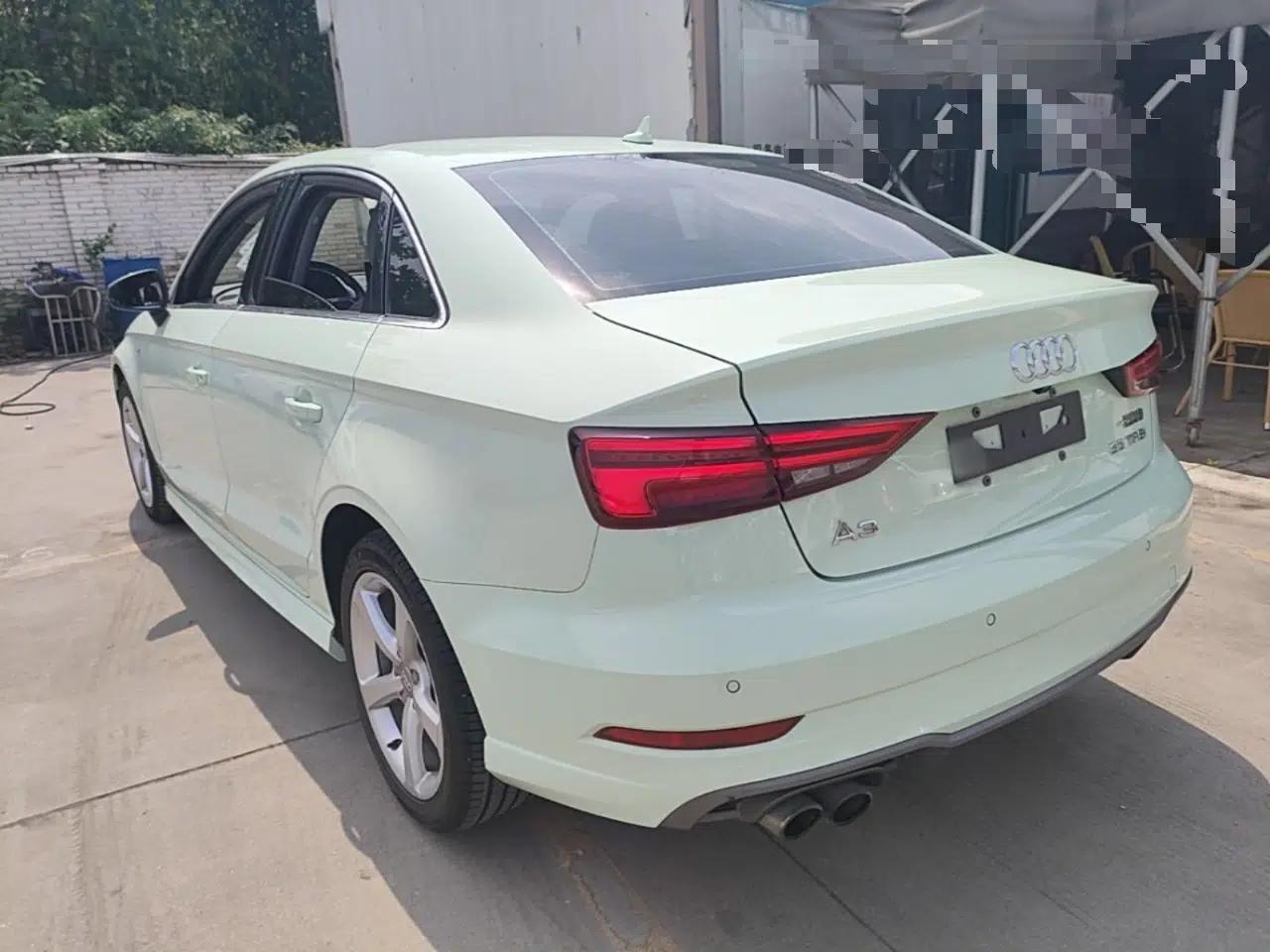 Audi A3 2018 30th Anniversary Edition Limousine 35 TFSI Fashion Model — миниатюра 4