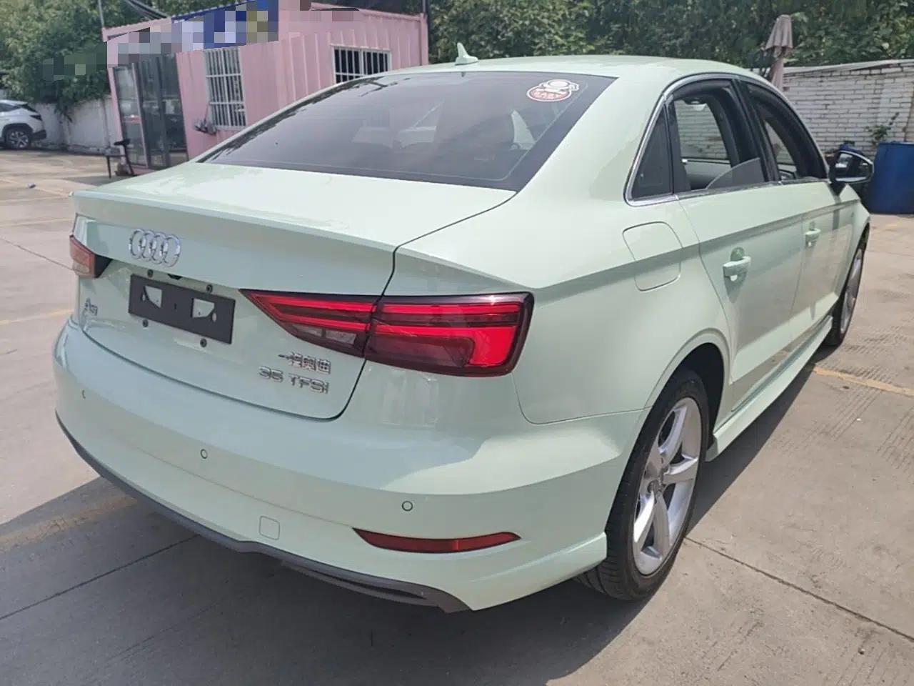 Audi A3 2018 30th Anniversary Edition Limousine 35 TFSI Fashion Model — миниатюра 6