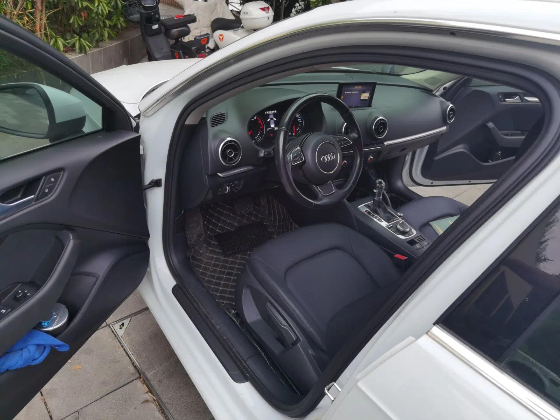 Audi A3 2016 Sportback 35 TFSI Ambition Edition — миниатюра 16
