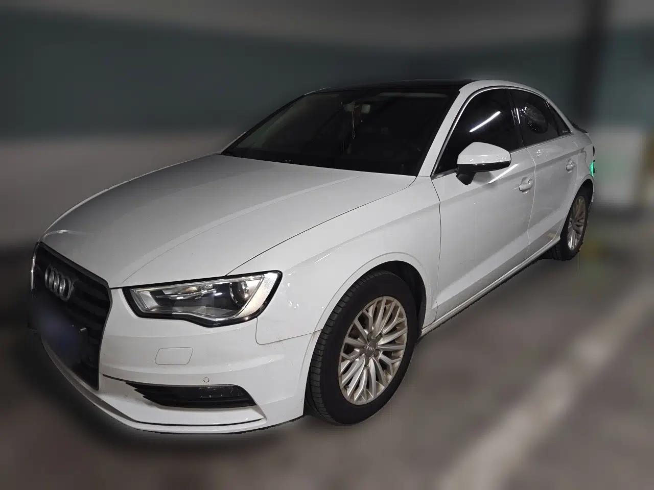 Audi A3 2016 Limousine 35 TFSI Prestige Edition — миниатюра 1