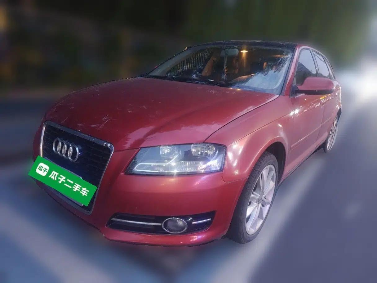 Audi A3 2012 Sportback 1.4T Comfort Model — миниатюра 1