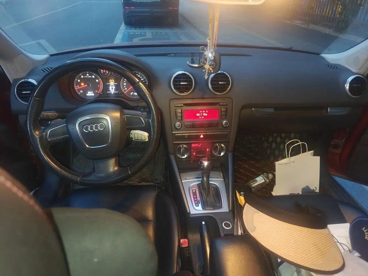 Audi A3 2012 Sportback 1.4T Comfort Model — миниатюра 9