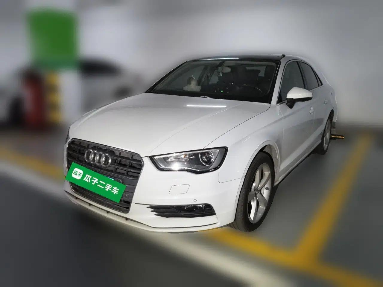 Audi A3 2014 Limousine 35 TFSI Automatic Comfort Model — миниатюра 1
