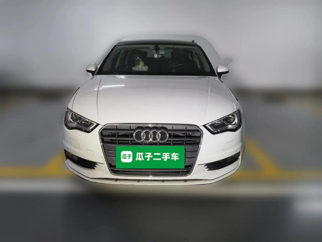 Audi A3 2014 Limousine 35 TFSI Automatic Comfort Model — миниатюра 2