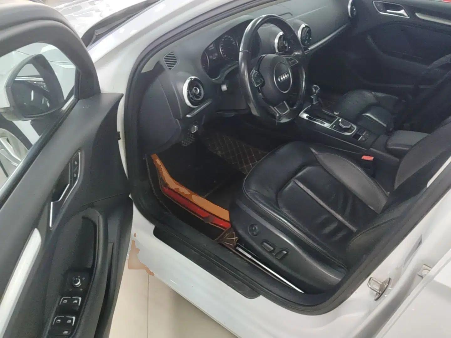 Audi A3 2016 Limousine 35 TFSI Style Edition — миниатюра 18