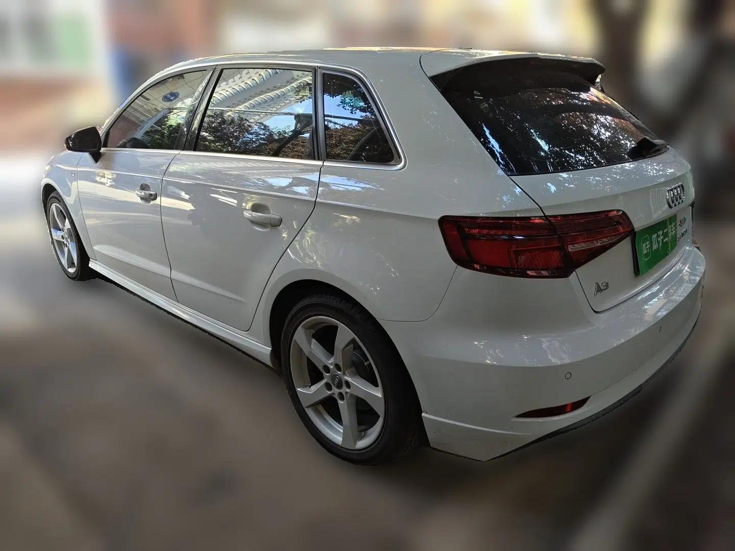 Audi A3 2020 Sportback 35 TFSI Fashion Edition China VI Emission Standard — миниатюра 4