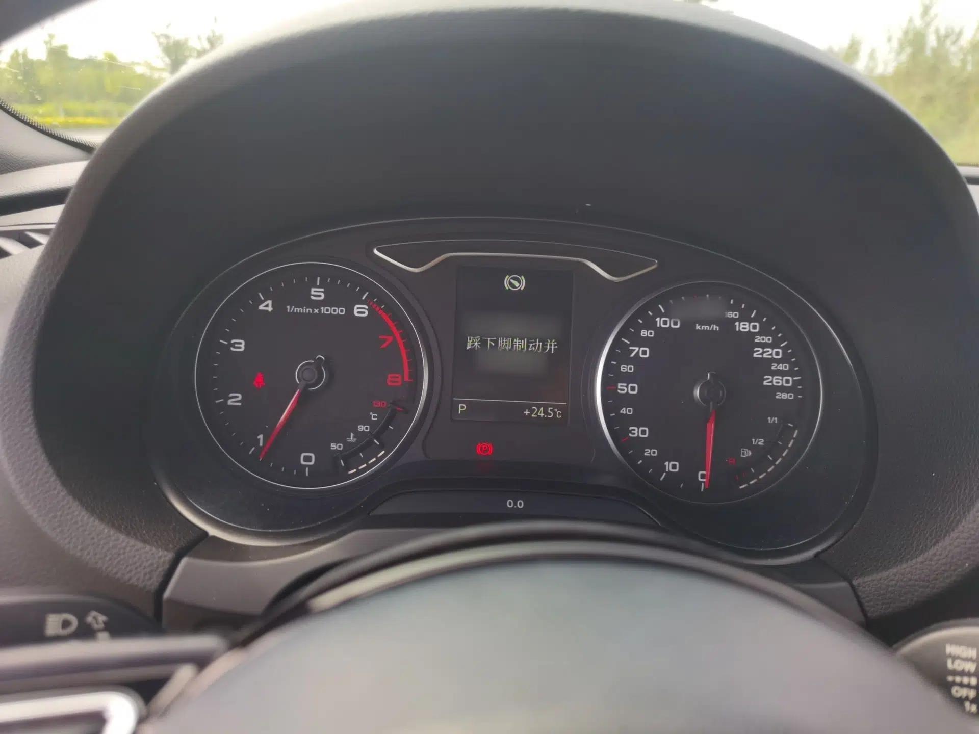 Audi A3 2015 Cabriolet 40 TFSI — миниатюра 18