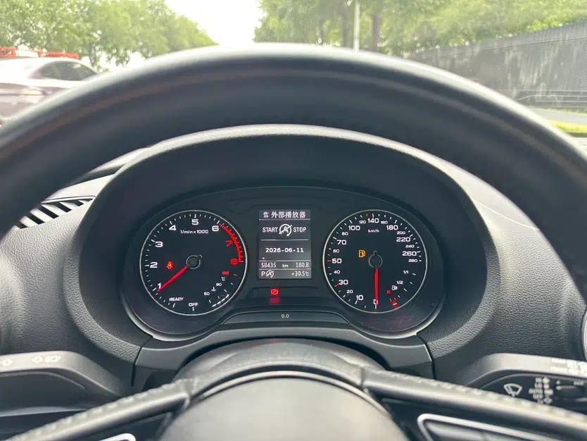 Audi A3 2020 Sportback 35 TFSI Fashion Edition China VI Emission Standard — миниатюра 13