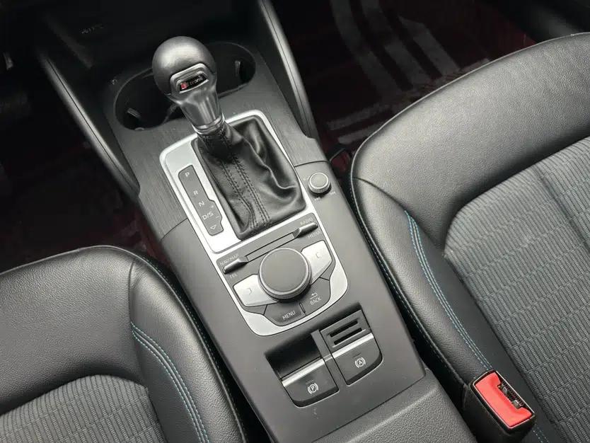 Audi A3 2020 Sportback 35 TFSI Fashion Edition China VI Emission Standard — миниатюра 23