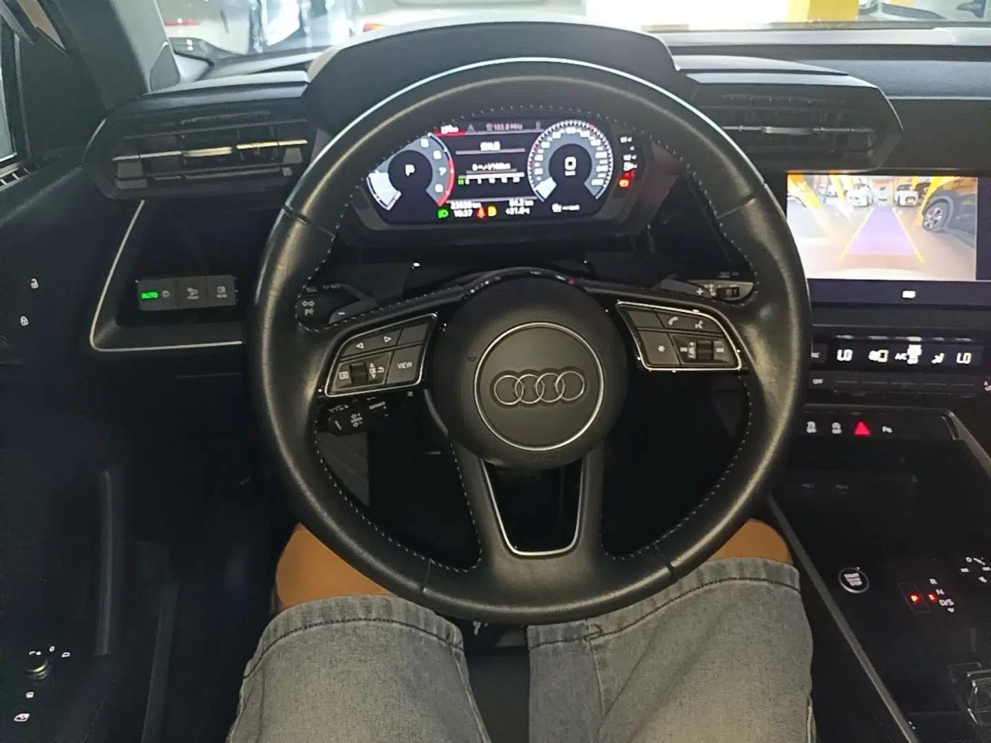 Audi A3 2021 A3L Limousine 35 TFSI Fashion Sport Model — миниатюра 18