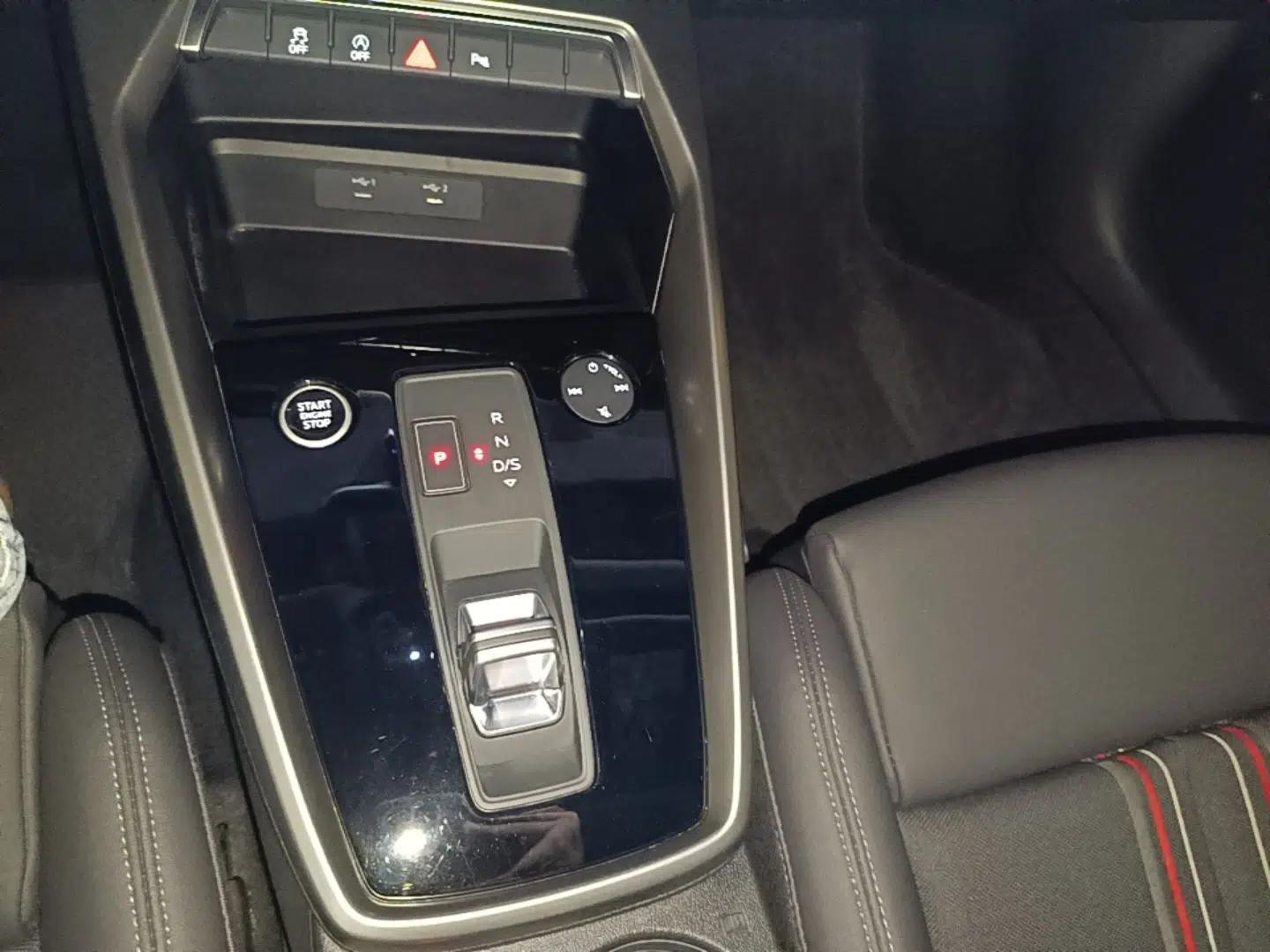 Audi A3 2021 A3L Limousine 35 TFSI Fashion Sport Model — миниатюра 21