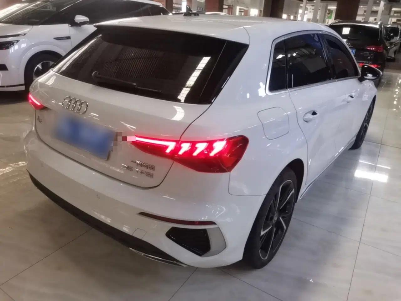 Audi A3 2021 Sportback 35 TFSI Fashionable Sports Model — миниатюра 6