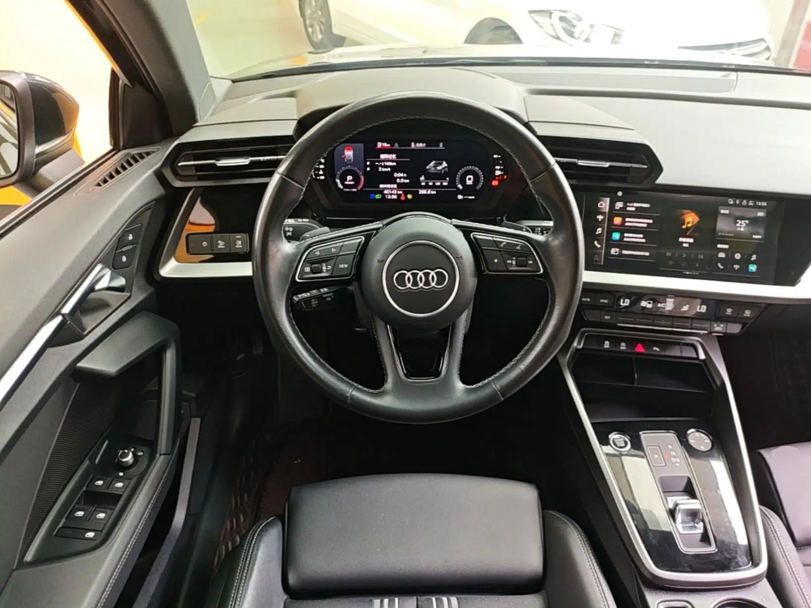 Audi A3 2022 Sportback 35 TFSI Fashionable Sports Model — миниатюра 13