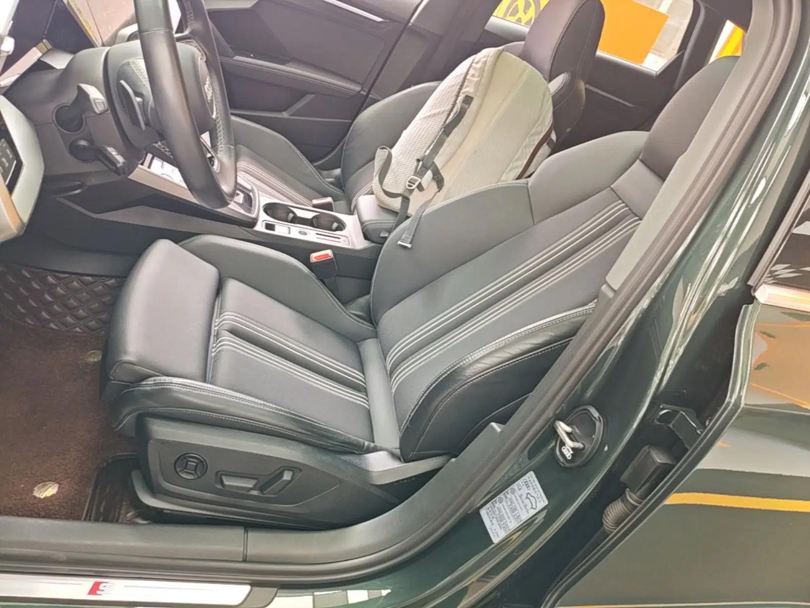 Audi A3 2022 Sportback 35 TFSI Fashionable Sports Model — миниатюра 17