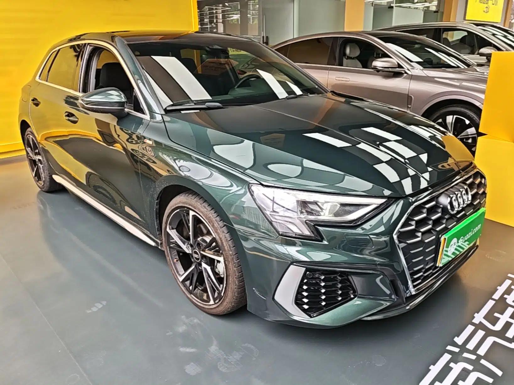 Audi A3 2022 Sportback 35 TFSI Fashionable Sports Model — миниатюра 3
