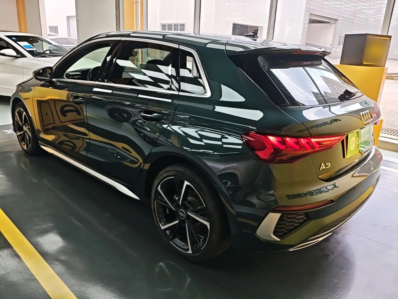 Audi A3 2022 Sportback 35 TFSI Fashionable Sports Model — миниатюра 4