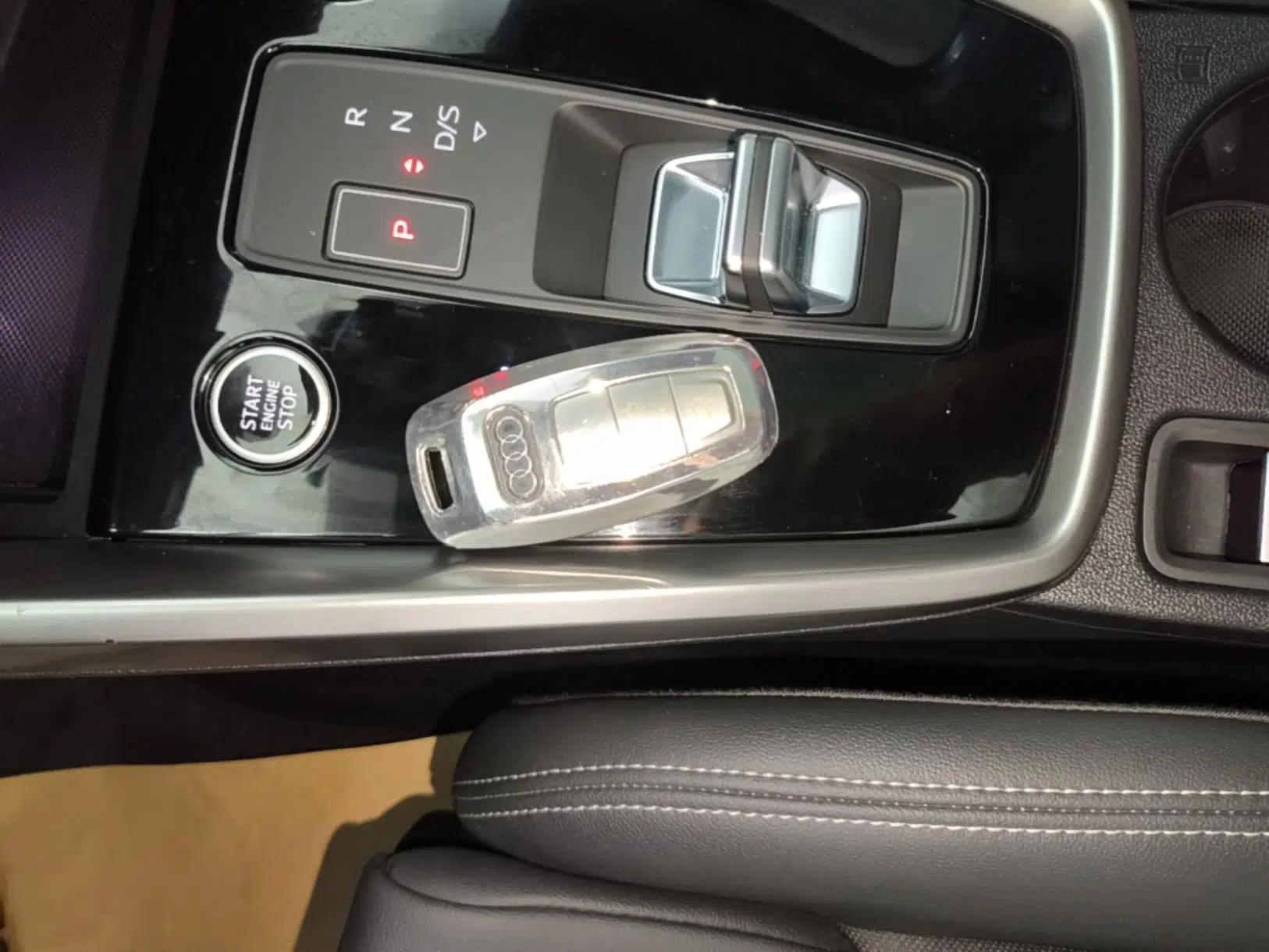 Audi A3 2024 A3L Limousine 35 TFSI Fashion Sport Model — миниатюра 29
