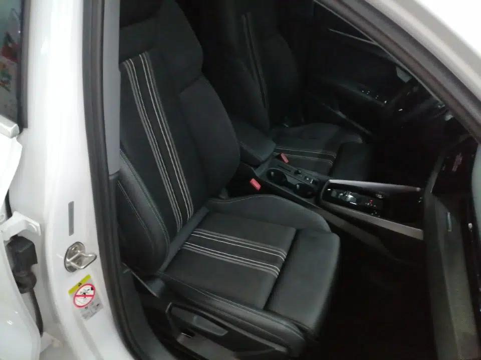 Audi A3 2022 Sportback 35 TFSI Fashionable Sports Model — миниатюра 19