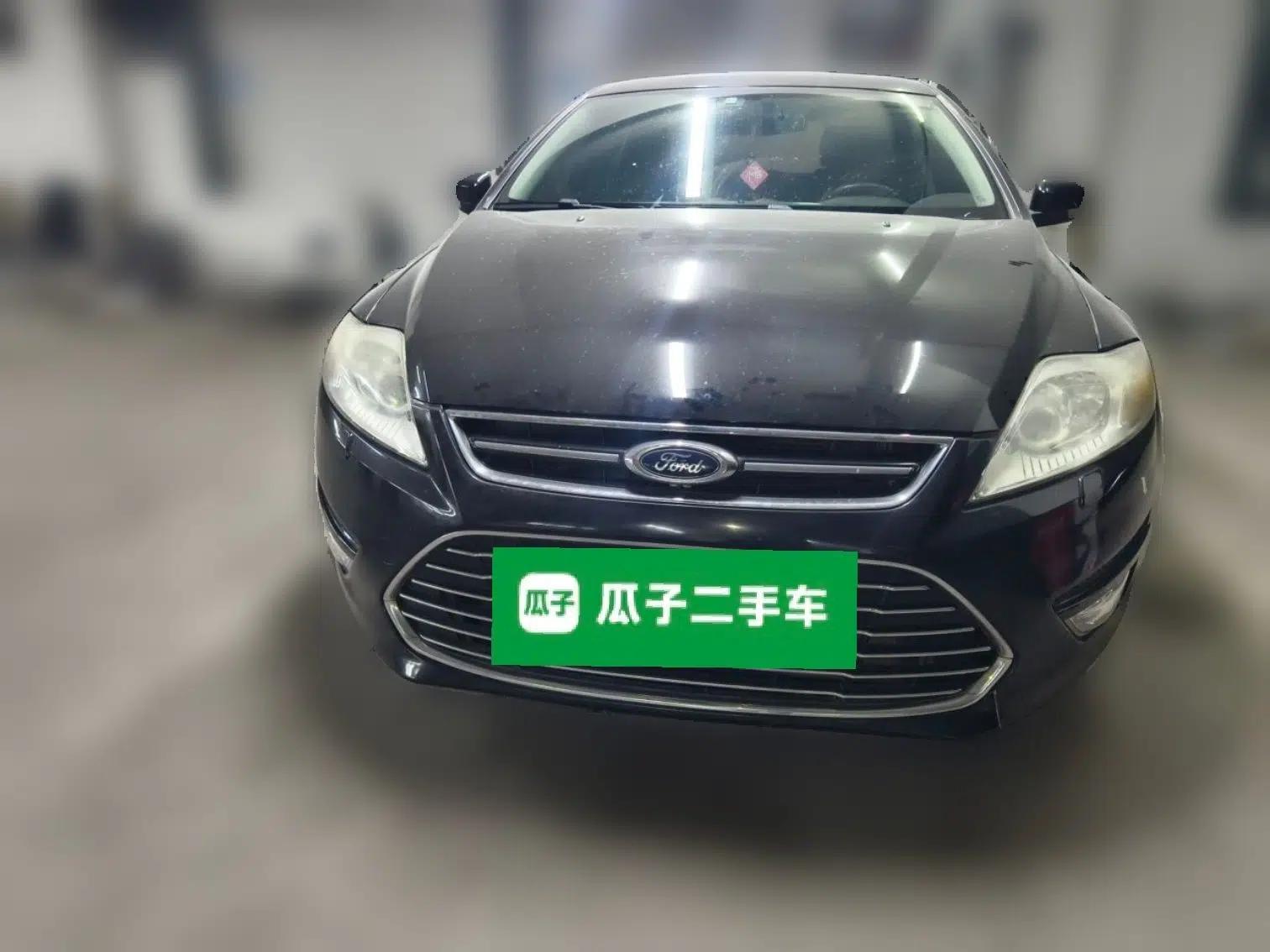 Ford Mondeo 2011 2.0L GTDi 200 Luxury Edition — миниатюра 2