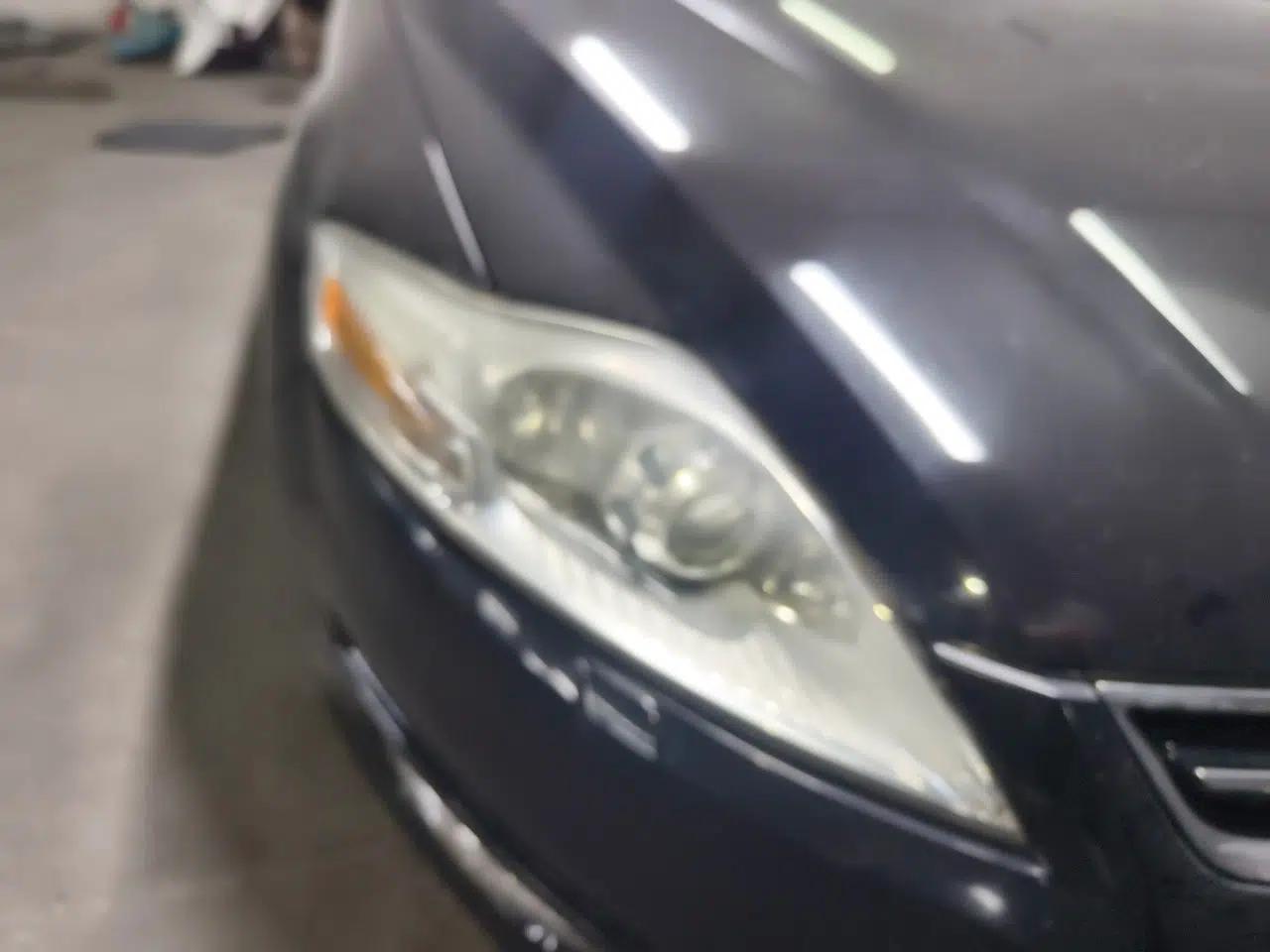 Ford Mondeo 2011 2.0L GTDi 200 Luxury Edition — миниатюра 7