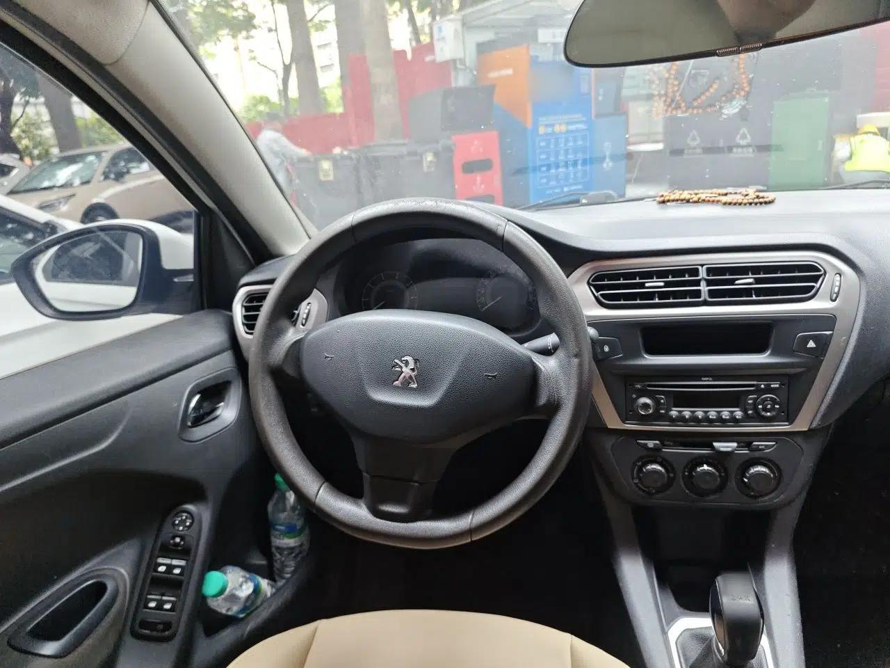 Peugeot 301 2014 1.6L Manual Comfort Edition — миниатюра 10