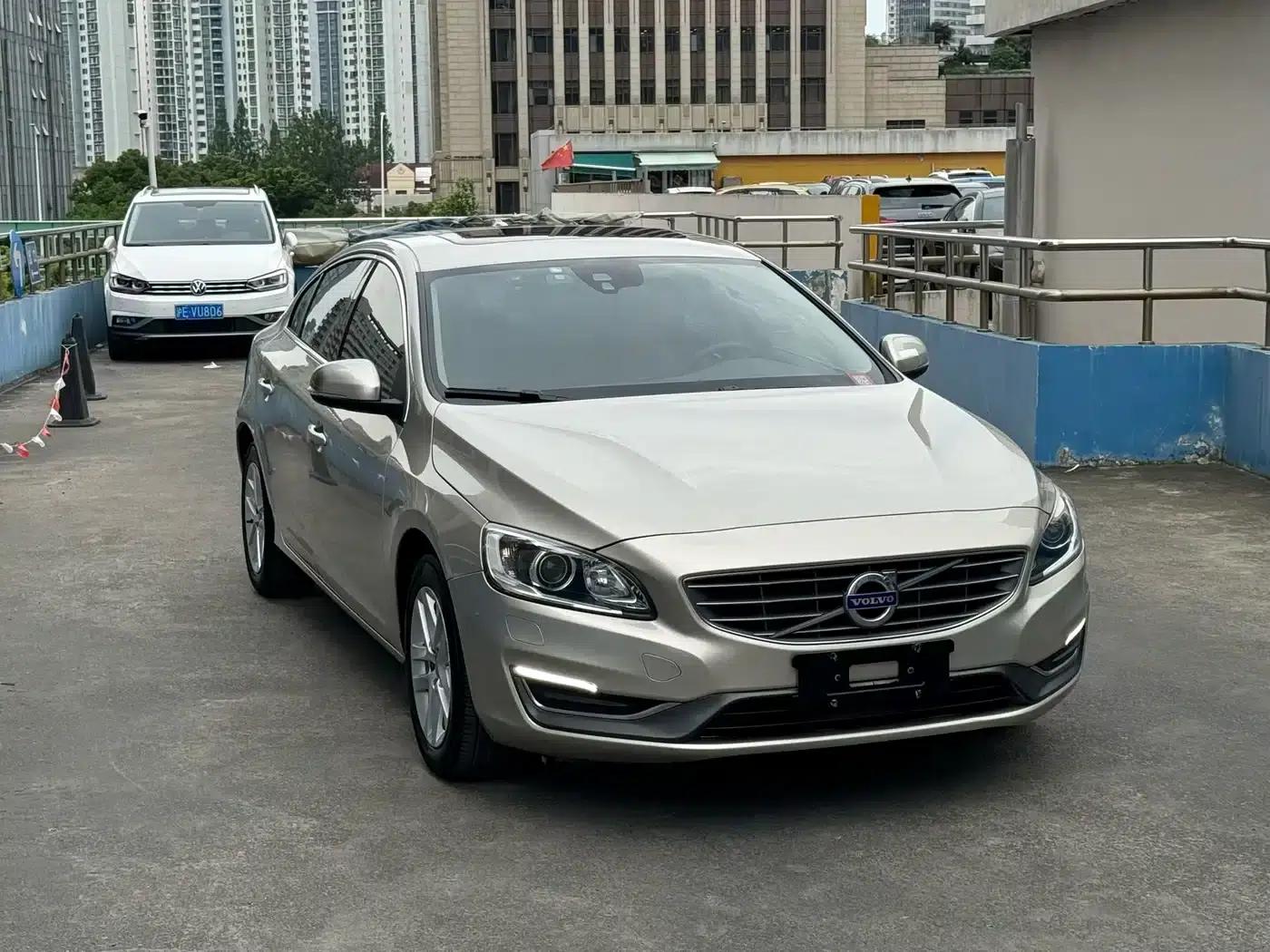 2018 Volvo S60 S60L T3 Smart Edition — миниатюра 2